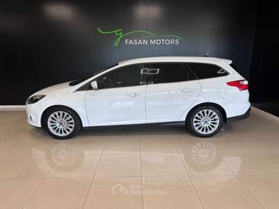 Ford Focus Focus SW 2.0 tdci Titanium 115cv powershift Bianco usata Fontanafredda