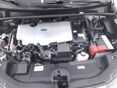 Toyota Prius Miglior prezzo garantito e consegna in pochi giorni Argento usata Reggio nell'Emilia