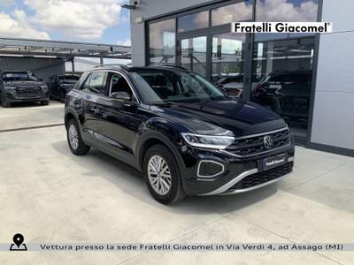 Volkswagen T-Roc 1.0 tsi life 110cv Nero usata Assago