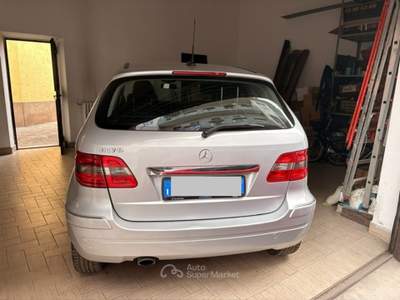 Mercedes-Benz Classe B B Argento usata Pavia