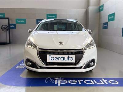Peugeot 208 5p 1.2 puretech Allure 82cv Bianco usata Bergamo