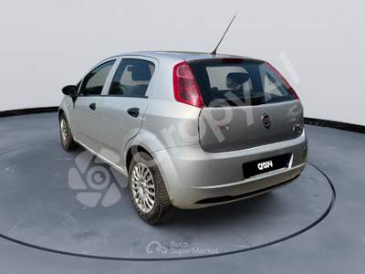 Fiat Grande Punto Consuma un po’ di olio usata Castellamonte
