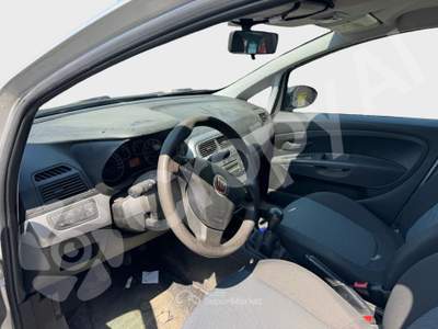 Fiat Grande Punto Consuma un po’ di olio usata Castellamonte