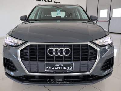 Audi Q3 35 2.0 tdi Business s-tronic Grigio usata Ceglie Messapica