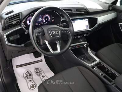 Audi Q3 35 2.0 tdi Business s-tronic Grigio usata Ceglie Messapica
