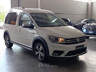 Volkswagen Caddy 2.0 tdi 122cv 4motion alltrack E6 Bianco usata Verona