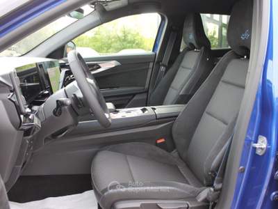 Renault Austral 1.2 E-Tech full hybrid Techno Esprit Alpine 200cv auto Nero usata Trebaseleghe