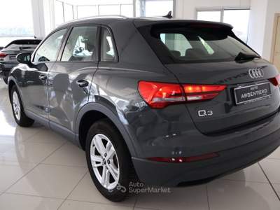 Audi Q3 35 2.0 tdi Business s-tronic Grigio usata Ceglie Messapica
