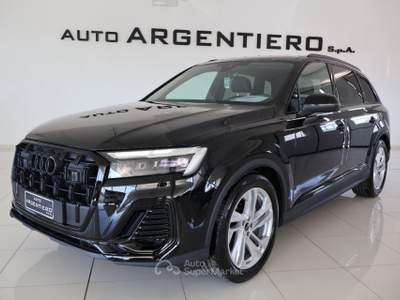 Audi Q7 3.0 tdi mhev quattro 231cv tiptronic 5p.ti Arancione usata Ceglie Messapica