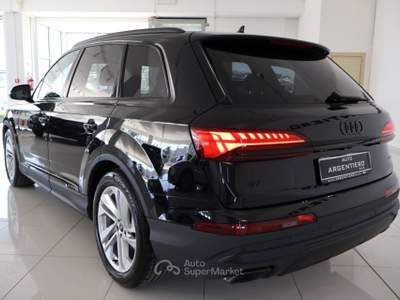 Audi Q7 3.0 tdi mhev quattro 231cv tiptronic 5p.ti Arancione usata Ceglie Messapica