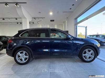 Porsche Cayenne 3.0 Diesel Blu/Azzurro usata Rimini