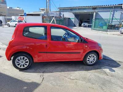 Renault Twingo 1.5 dCi 75CV Dynamique Rosso usata Barletta