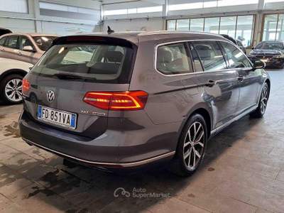 Volkswagen Passat Passat Var.2.0 TDI 190 4MOT DSG High.BMT Grigio usata Rezzato