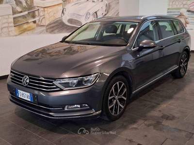 Volkswagen Passat Passat Var.2.0 TDI 190 4MOT DSG High.BMT Grigio usata Rezzato