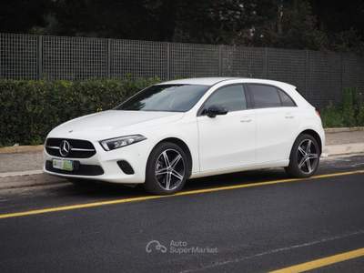 Mercedes-Benz Classe A e hybrid EQ Sport Bianco usata Bari