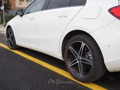 Mercedes-Benz Classe A e hybrid EQ Sport Bianco usata Bari