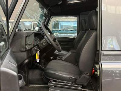 Land Rover Defender 90 2.5 Td5 S.W. Tomb Raider *LEGGERE DESCRIZIONE* Grigio usata Bologna