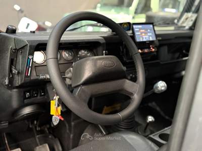 Land Rover Defender 90 2.5 Td5 S.W. Tomb Raider *LEGGERE DESCRIZIONE* Grigio usata Bologna