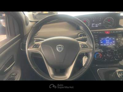 Lancia Ypsilon 1.2 69 CV 5 porte GPL Ecochic Gold Rosso usata Castenaso