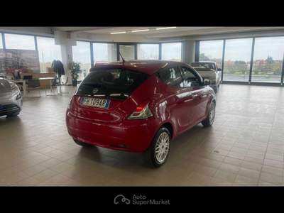 Lancia Ypsilon 1.2 69 CV 5 porte GPL Ecochic Gold Rosso usata Castenaso
