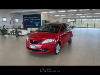 Lancia Ypsilon 1.2 69 CV 5 porte GPL Ecochic Gold Rosso usata Castenaso