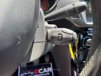 Citroen C3 PureTech 82 Exclusive Bianco usata Giugliano in Campania