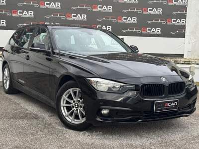 BMW Serie 3 320d 316 320d Touring Luxury Nero usata Giugliano in Campania