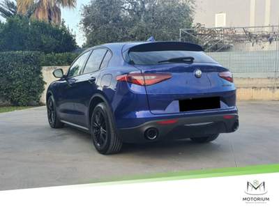 Alfa Romeo Stelvio 2.2 Turbodiesel 190 CV AT8 RWD Executive Blu/Azzurro usata Santa Maria a Vico