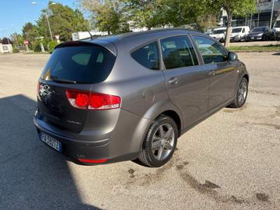 Seat Altea ALTEA XL 1.6 TDI 105CV Grigio usata Pesaro