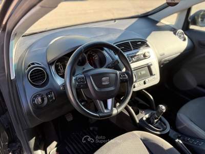 Seat Altea ALTEA XL 1.6 TDI 105CV Grigio usata Pesaro