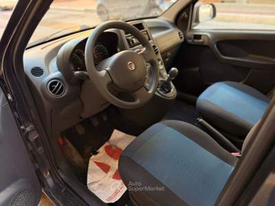 Fiat Panda Dynamic Nero usata Gravina in Puglia