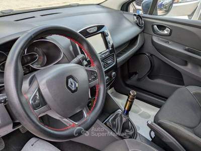 Renault Clio TCe GPL 12V 900cc 90cv NAVIGATORE BLUETOOTH Blu/Azzurro usata Roma