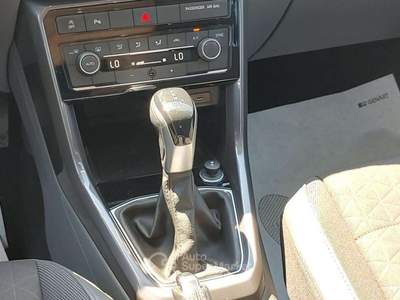 Volkswagen T-Cross 1.0cc 110cv BLIND SPOT FRONT ASSIST Grigio usata Roma
