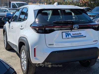 Toyota Yaris Cross Business 1.5h 116cv(92cv) E-CVT FWD Bianco usata Roma