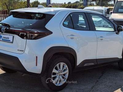 Toyota Yaris Cross Business 1.5h 116cv(92cv) E-CVT FWD Bianco usata Roma