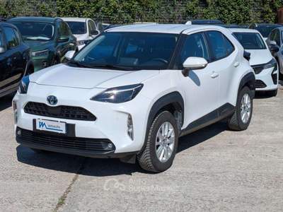 Toyota Yaris Cross Business 1.5h 116cv(92cv) E-CVT FWD Bianco usata Roma