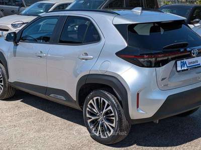 Toyota Yaris Cross Business 1.5h 116cv(92cv) E-CVT FWD Bianco usata Roma