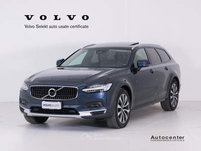 Volvo V90 Cross Country B4 (d) 197CV AWD AUT ULTIMATE Blu/Azzurro usata Bassano del Grappa