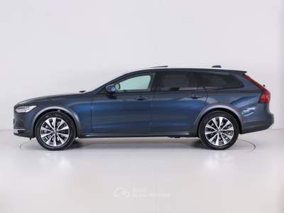 Volvo V90 Cross Country B4 (d) 197CV AWD AUT ULTIMATE Blu/Azzurro usata Bassano del Grappa