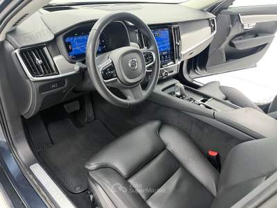 Volvo V90 Cross Country B4 (d) 197CV AWD AUT ULTIMATE Blu/Azzurro usata Bassano del Grappa