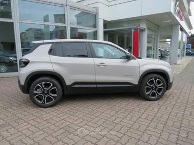 Jeep Avenger 1.2 Turbo 100 cv Summit Grigio usata Seregno
