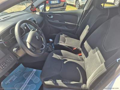 Renault Clio Clio dCi 8V 75CV 5p. Moschino Intens usata Monteiasi