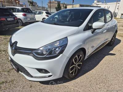 Renault Clio Clio dCi 8V 75CV 5p. Moschino Intens usata Monteiasi