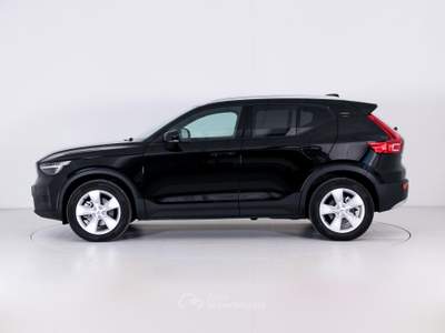 Volvo XC40 XC40 B3 163CV AUT CORE Nero usata Bassano del Grappa