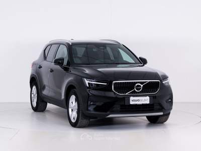 Volvo XC40 XC40 B3 163CV AUT CORE Nero usata Bassano del Grappa