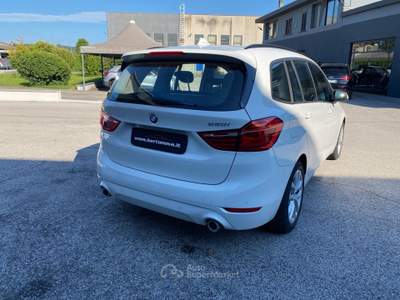 BMW Serie 2 Gran Tourer 220i 220i Gran Tourer Advantage aut. Bianco usata Alonte