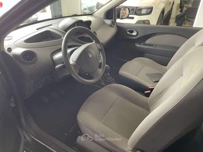 Renault Twingo Twingo II 2007 1.2 lev Dynamique CL 75cv Nero usata Lonate Pozzolo