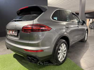 Porsche Cayenne 3.0TD Grigio usata Occhiobello