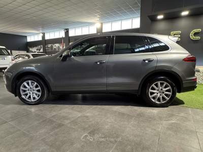 Porsche Cayenne 3.0TD Grigio usata Occhiobello