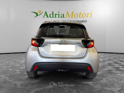 Mazda 2 Hybrid Full Hybrid Electric 1.5 VVT Centre-Line Argento usata Pordenone